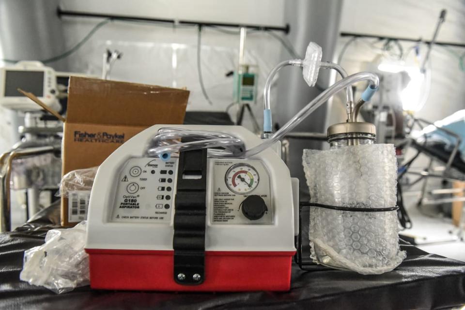 <div class="inline-image__caption"><p>A ventilator in an emergency field hospital to aid in the COVID-19 pandemic in New York City. </p></div> <div class="inline-image__credit">Stephanie Keith/Getty</div>