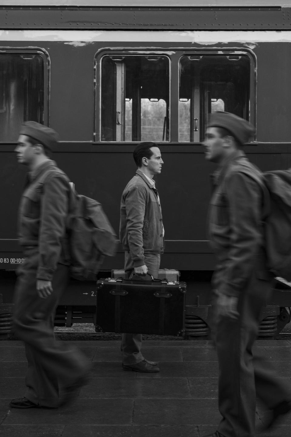 No real train stations were used in the making of the series, with production designer David Gropman building a composite in a hall at the Esposizione Universale Roma.