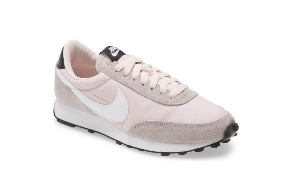 Nike Daybreak Sneaker, Pink Sneakers,