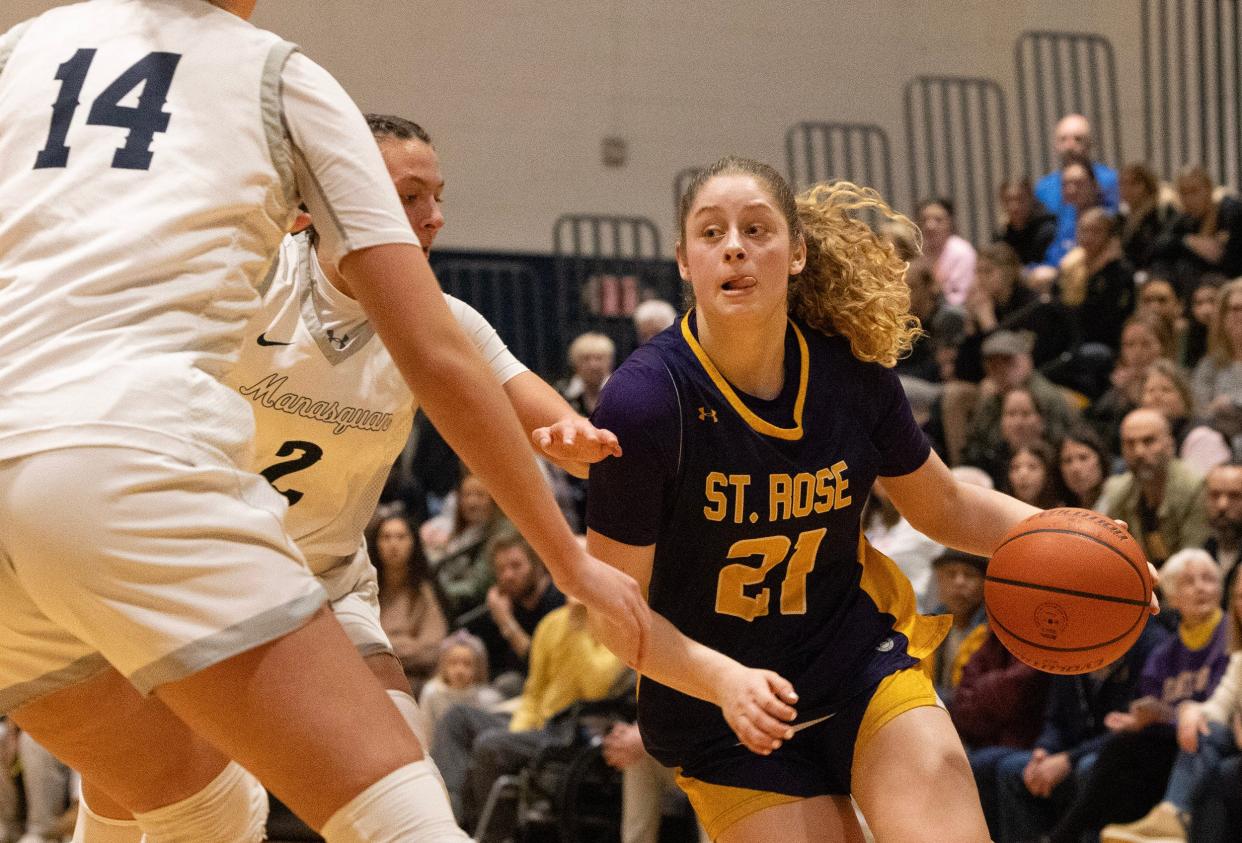 St. Rose’s Jada Lynch drives to basket in first half action. St. Rose Girls Basketball vs Manasquan SCT Quarterfinal game in Middletown, NJ on February, 10 2024