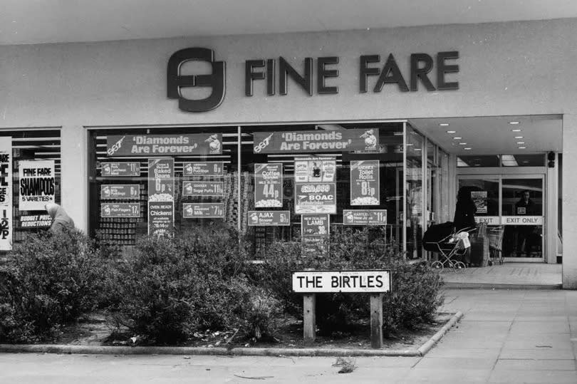Fine Fare store at Wythenshawe Civic Centre, The Birtles, Manchester.