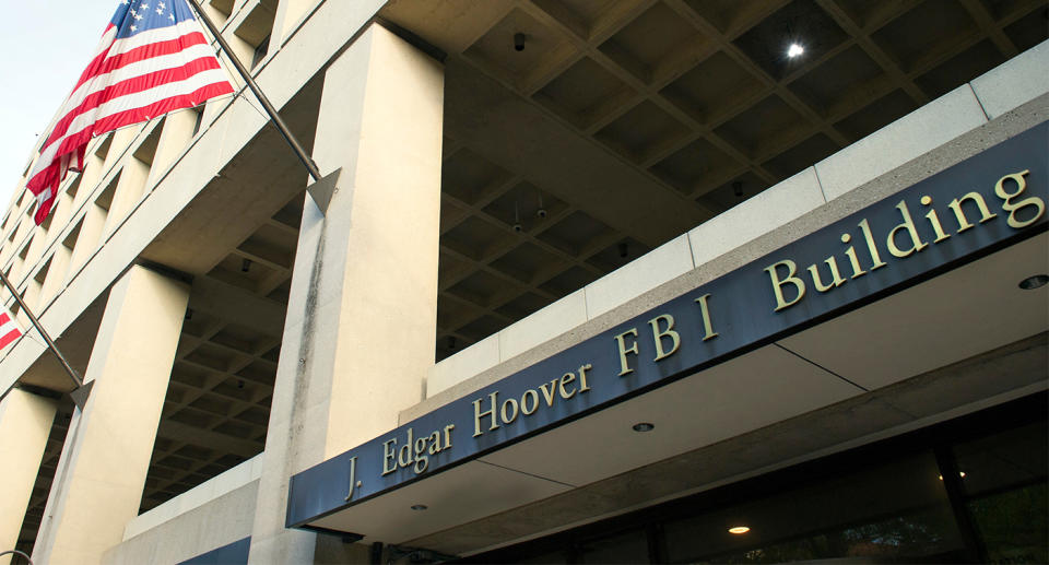 The FBI's J. Edgar Hoover headquarter building in Washington, D.C., Nov. 2, 2016. (Cliff Owen/AP)