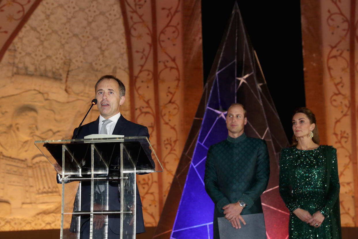 ISLAMABAD, PAKISTAN - OCTOBER 15: Thomas Drew, High Commissioner to Pakistan gives a speech as Prince William, Duke of Cambridge and Catherine, Duchess of Cambridge attend a special reception hosted by the British High Commissioner Thomas Drew, at the Pakistan National Monument, during day two of their royal tour of Pakistan on October 15, 2019 in Islamabad, Pakistan.  (Photo by Chris Jackson/Getty Images)