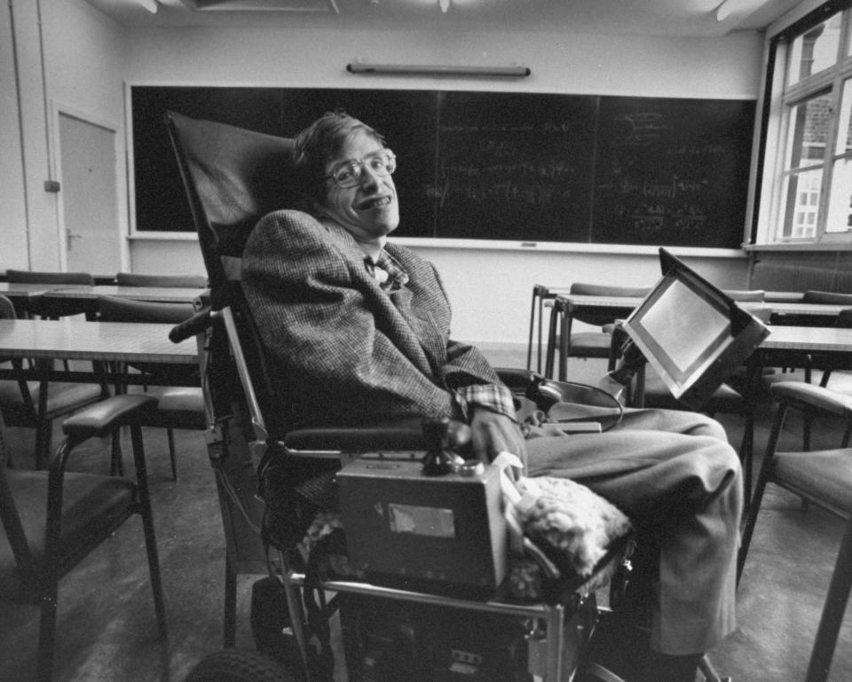 Physicist, author, and Cambridge University Professor Stephen Hawking, pictured in a lecture hall on Aug. 1, 1988.