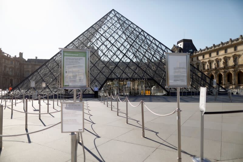 Louvre museum prepares to re-open after lockdown