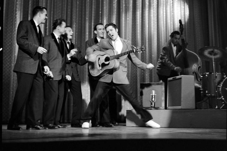 Elvis Presley On The Ed Sullivan Show