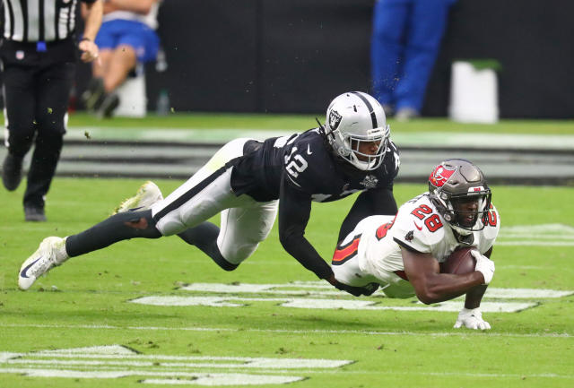 Could Raiders LB Cory Littleton be a fit in Patrick Graham's 3-4 defense?