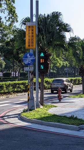 竹縣自駕巴日間測試上路　保持行車安全距離