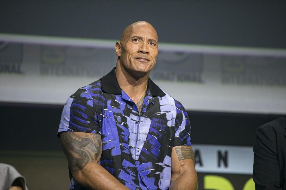 dwayne johnson comic con