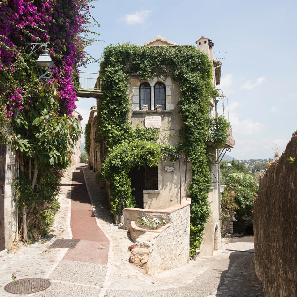 1/10 - L'appartement historique du XIIe siècle à Saint-Paul-de-Vence (Provence-Alpes-Côte d'Azur)