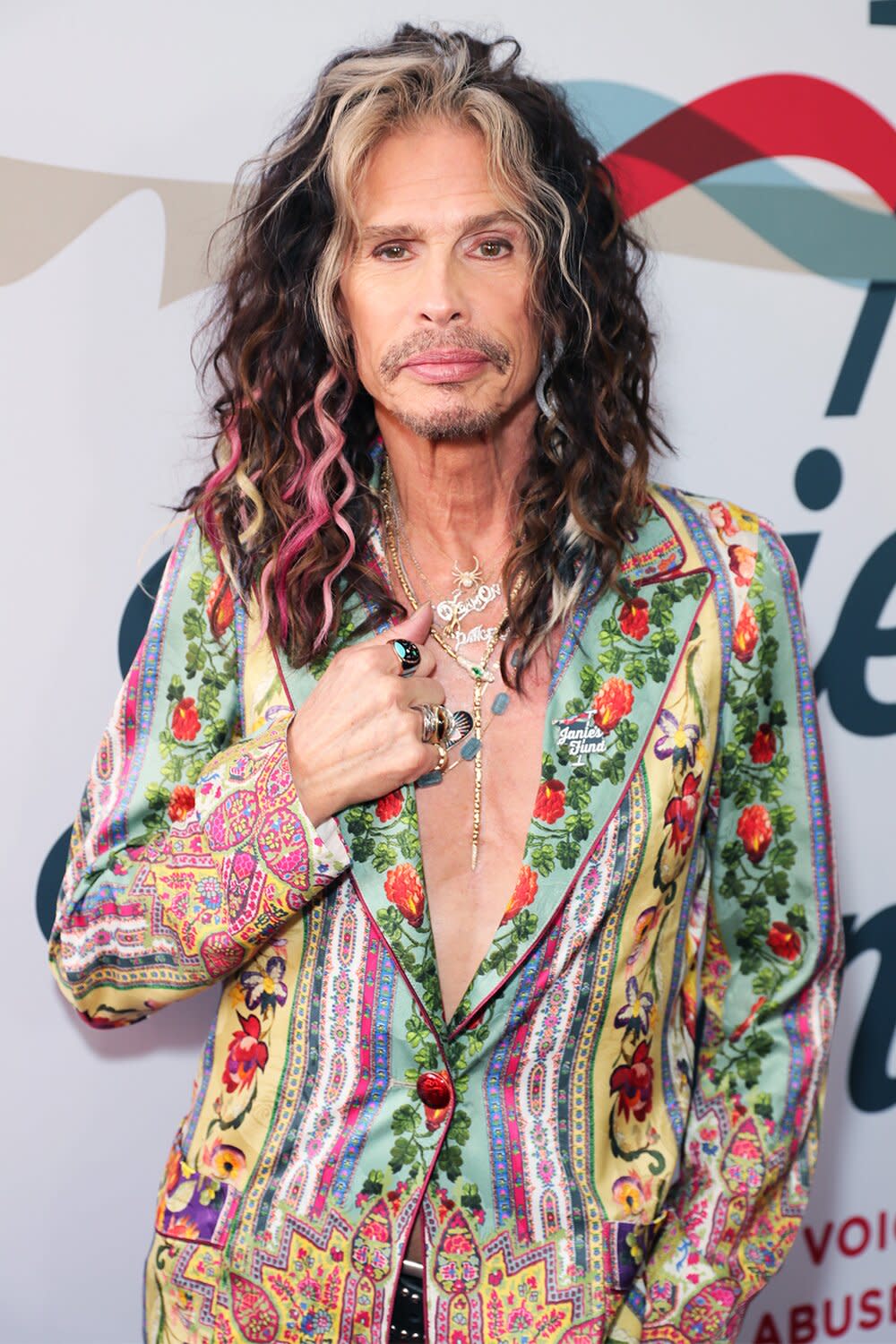 Steven Tyler arrives at Steven Tyler's Third Annual Grammy Awards Viewing Party to benefit Janie’s Fund presented by Live Nation at Raleigh Studios on January 26, 2020 in Los Angeles, California.