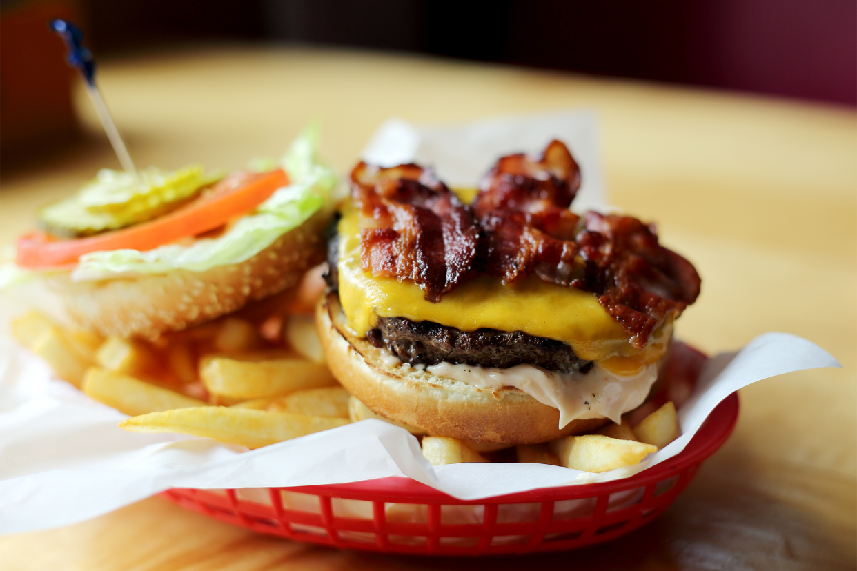 bacon cheeseburger