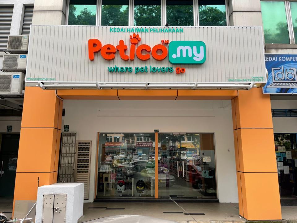 Malaysia pet food company Petico acquires Singapore's Perromart. (PHOTO: Petico)