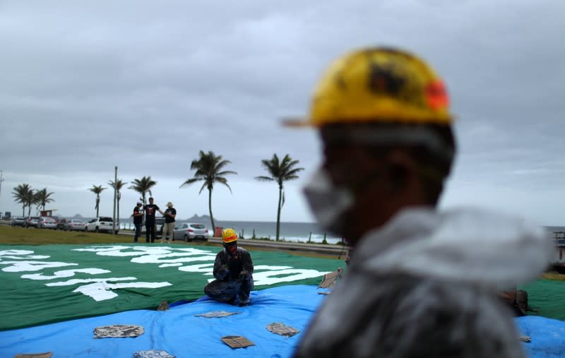 Brazil's government hold the pre-salt offshore oil auction in Rio de Janeiro