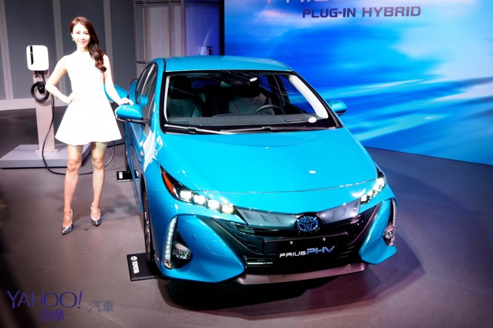 補強油電陣容，Toyota Prius PHV每公升109.9公里超續航登場！