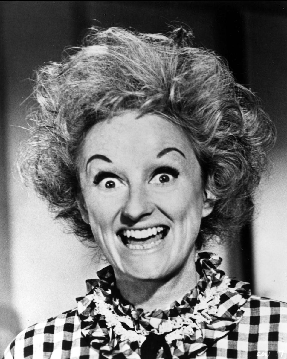 Phyllis Diller war eine Komikerin, die 2012 im Alter von 95 Jahren gestorben ist. - Copyright: picture-alliance / Mary Evans Picture Library | -