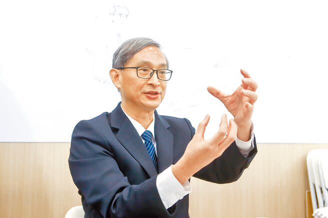 「2023台灣醫療科技展慈濟健康講座」，李啟誠主任演講精采，現場民眾互動熱烈，收穫滿滿。（鄧博仁攝）