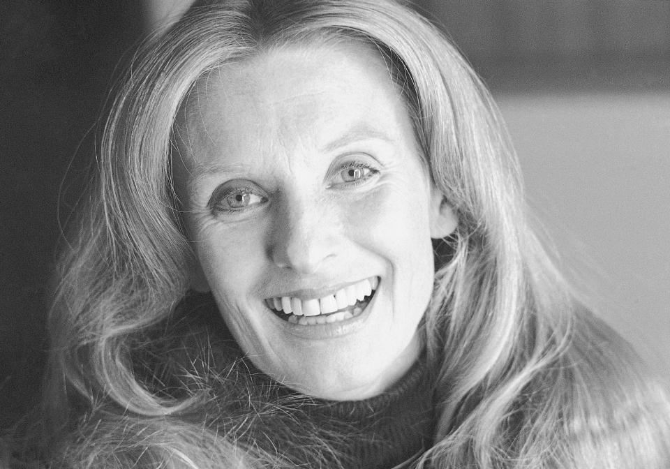 FILE - Cloris Leachman poses for a photo on June 18, 1974. An Oscar-winner for her portrayal of a lonely housewife in “The Last Picture Show” and a comedic delight as the fearsome Frau Blücher in “Young Frankenstein” and self-absorbed neighbor Phyllis on “The Mary Tyler Moore Show.” She died Jan. 27, 2021. (AP Photo/George Brich, File)