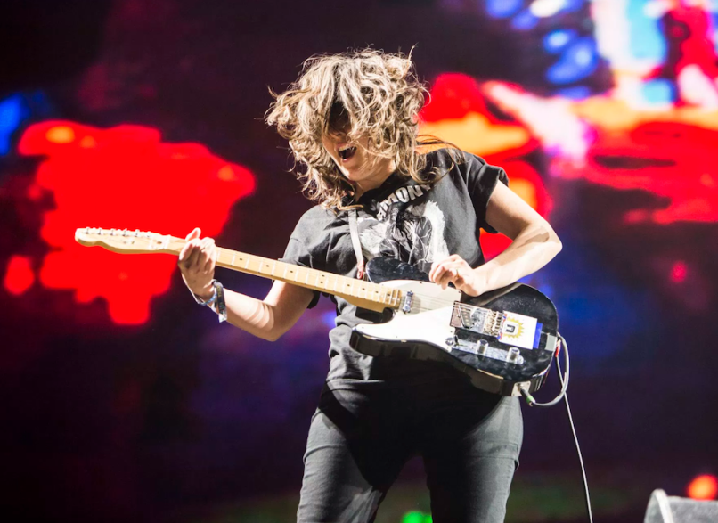 Courtney Barnett, photo by Philip Cosores