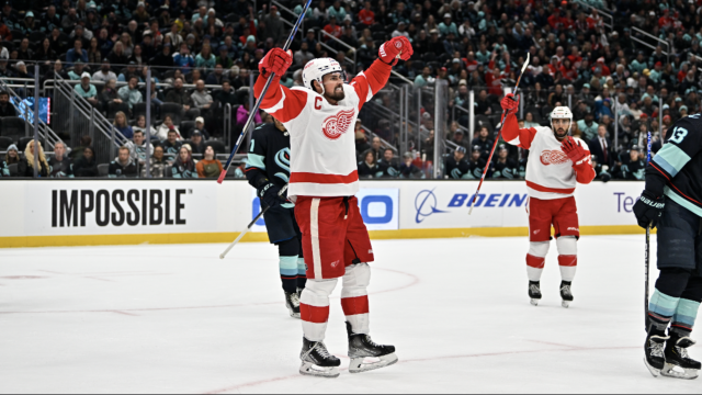 5 best NHL schedule release videos, from Red Wings' Wes Anderson