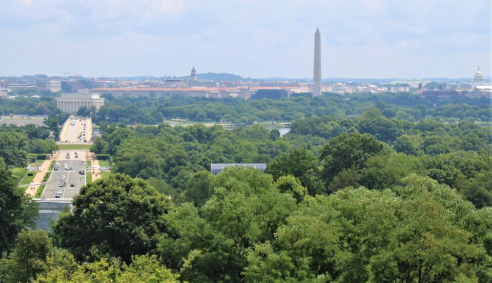 Laureen and John Beyer take to Washington D.C. on their latest adventure.