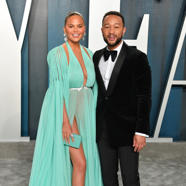 Chrissy Teigen und John Legend credit:Bang Showbiz