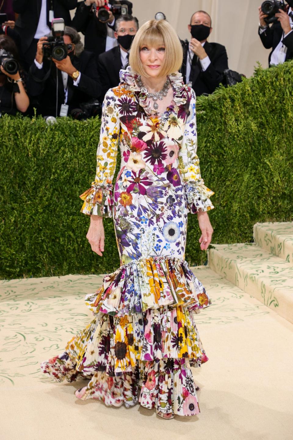 Wintour wore Oscar de la Renta (Getty)