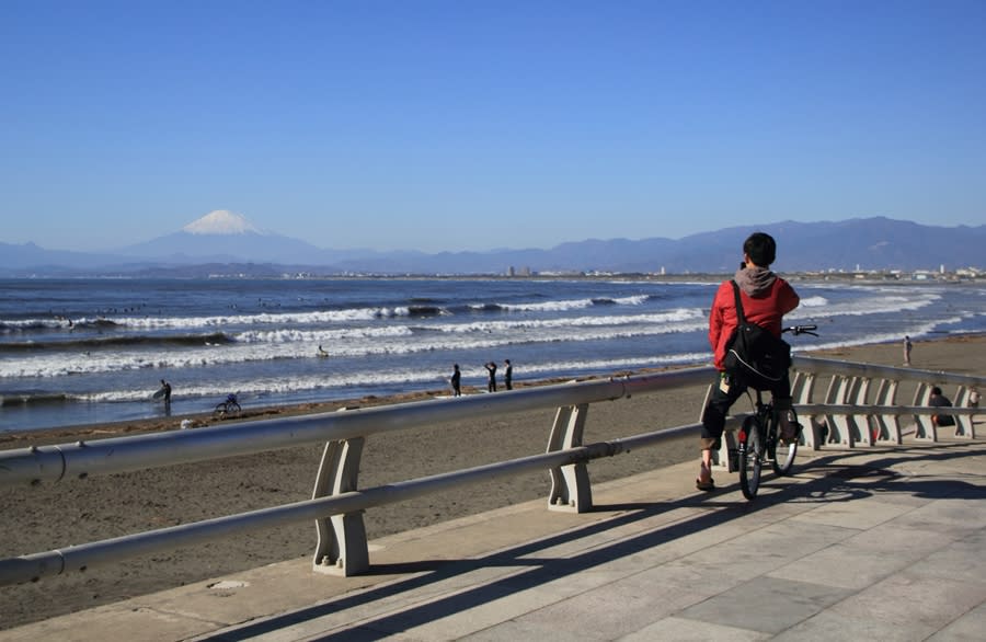 <p>No. 5 Least Affordable Beaches: Japan<br> Sunscreen: $18.65<br> Water: $1.30<br> Beer: $5.59<br> Ice Cream: $2.06<br> Lunch: $23.21<br><b>Total: $50.81</b><br> (Photo: Nishihama Beach in Okinawa, Japan/tonko43/<span>Flickr</span>) </p>