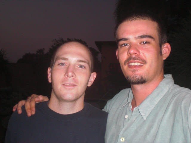 The TV show offered a theory that John Ludwick, left,&nbsp;helped&nbsp;suspect Joran van der Sloot&nbsp;hide the remains of the Alabama teenager. (Photo: <a href="https://www.facebook.com/photo.php?fbid=1947996065225839&set=picfp.100000463930273.1619365381422244&type=3&theater" target="_blank">Facebook</a>)