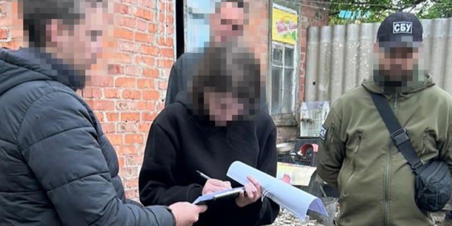A Russian agent spying on the Ukrainian Armed Forces detained in Donetsk Oblast