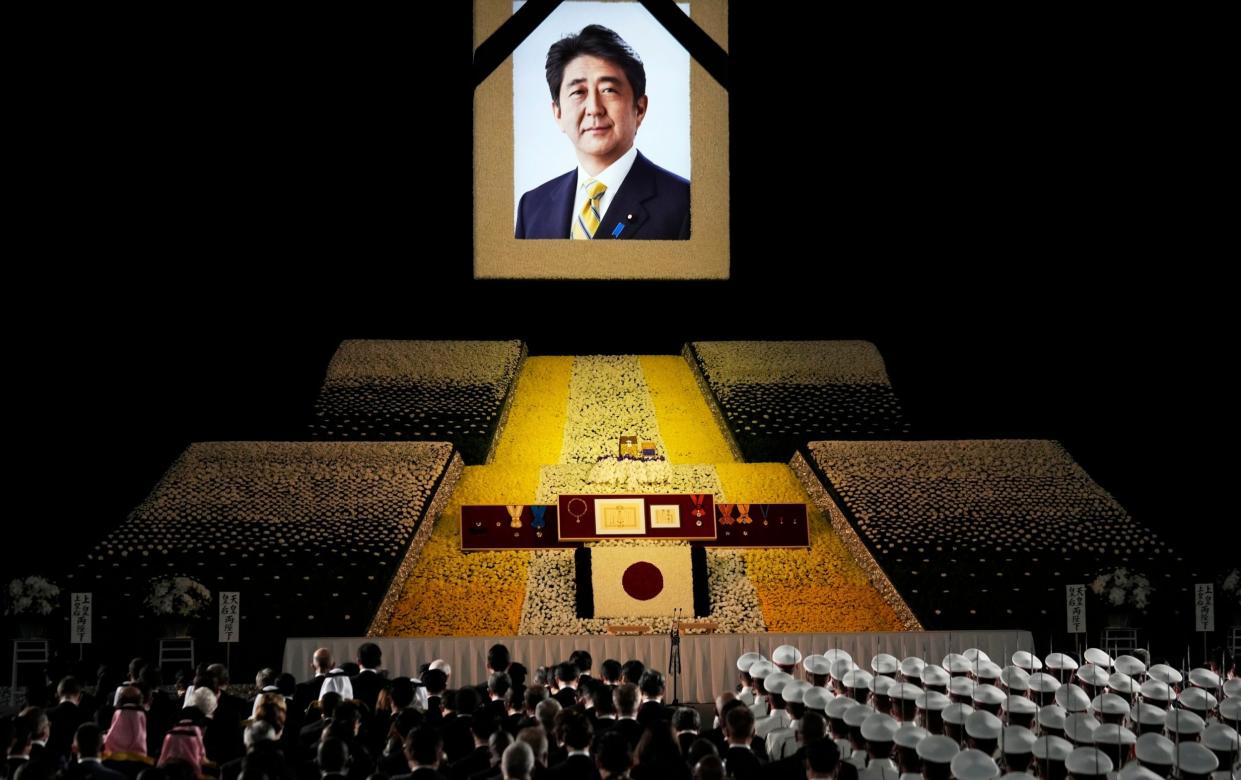 Shinzo Abe - Franck Robichon/AP 