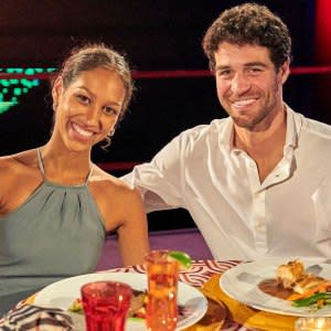 Clapback! BiP’s Serena Pitt Pokes Fun at Age Gap With Fiancé Joe Amabile