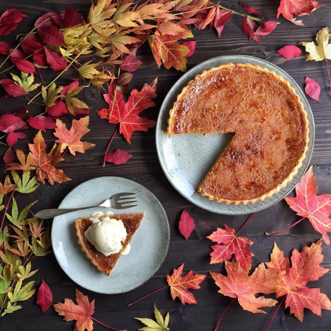 Brûléed Apple Butter Pie