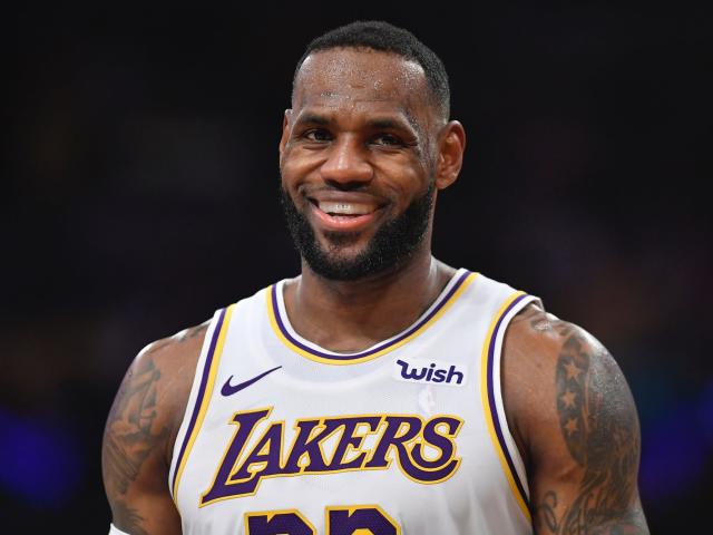 LeBron James' words salve hurting Lakers at first game since Kobe