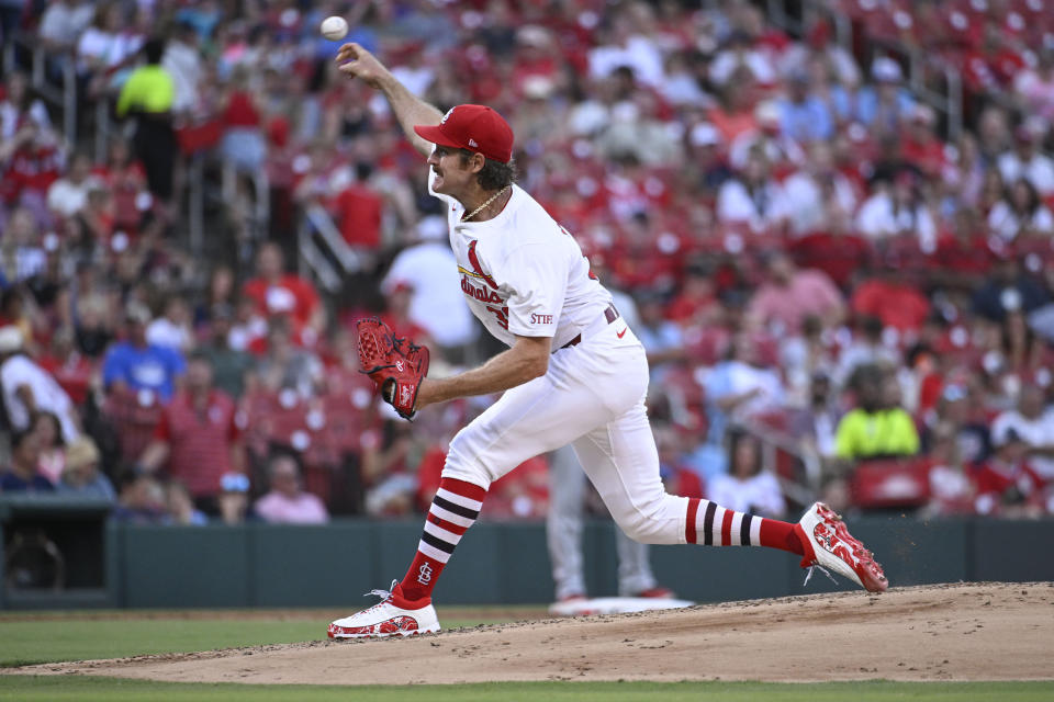 St. Louis Cardinals starting pitcher Miles Mikolas throws to a Cincinnati Reds batter during the second inning of a baseball game Thursday, June 27, 2024, in St. Louis. (AP Photo/Joe Puetz)