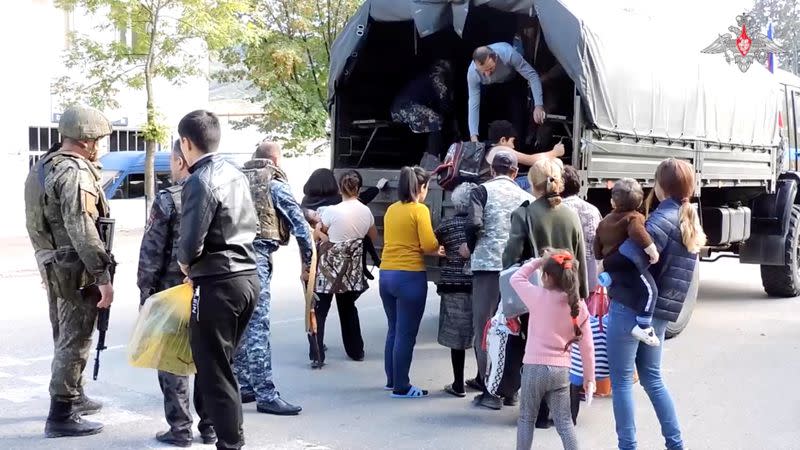 Russian peacekeepers evacuate civilians in Nagorno-Karabakh