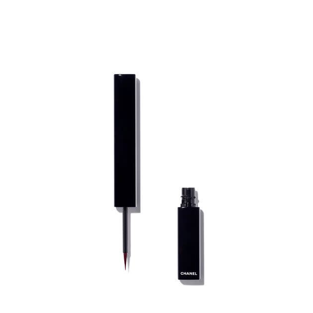 20) Chanel Le Liner de Chanel Liquid Eyeliner High Precision