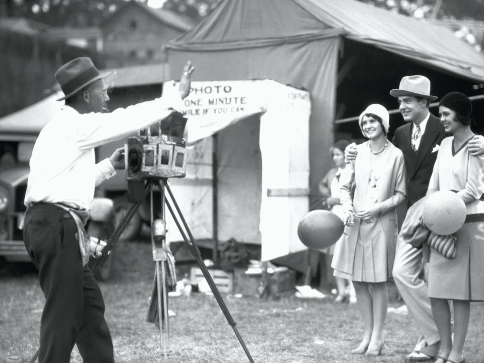 people at a fair photographer 1920