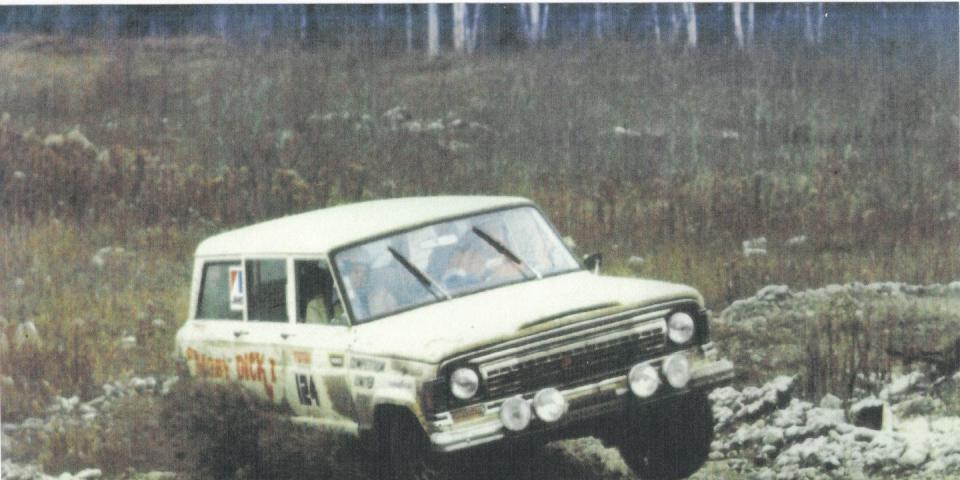 a jeep wagoneer running a rally race