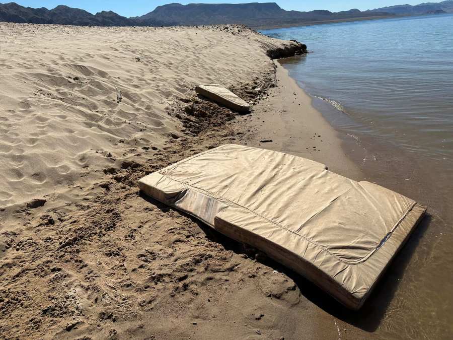 Litter at Lake Mead. (Credit: National Park Service)