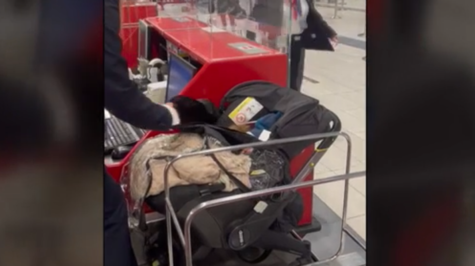 La pareja supuestamente dejó al bebé en el aeropuerto Ben Gurión de Tel Aviv (Channel 12)