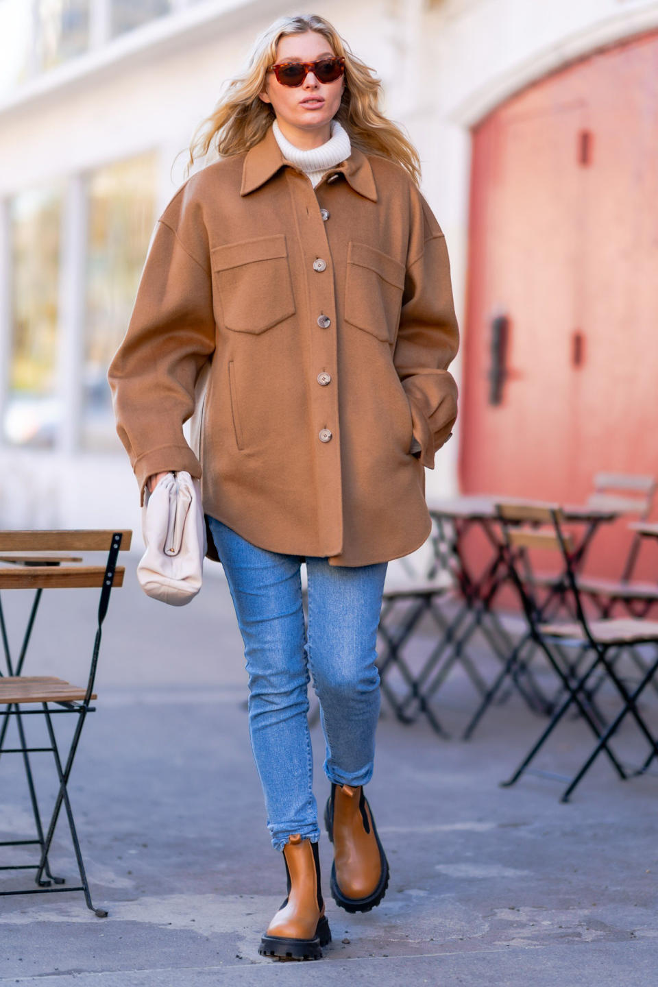 <p>Pregnant model Elsa Hosk was spotted looking chic and bundled up in New York.</p>