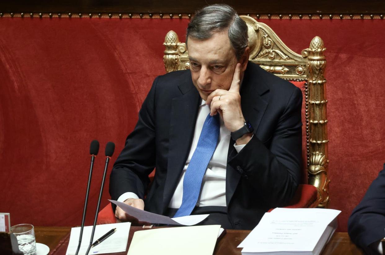 Mario Draghi, ex primer ministro de Italia. <a href="https://www.shutterstock.com/es/image-photo/rome-italy-june-21-2022-mario-2172876961" rel="nofollow noopener" target="_blank" data-ylk="slk:Shutterstock / Alessia Pierdomenico;elm:context_link;itc:0;sec:content-canvas" class="link ">Shutterstock / Alessia Pierdomenico</a>