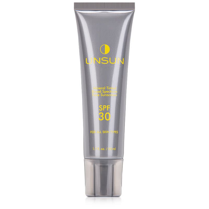 17) Mineral Tinted Sunscreen SPF 30