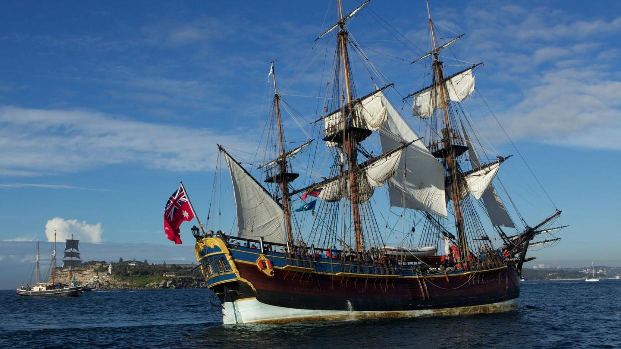 replica captain cook ship sails into sydney harbour