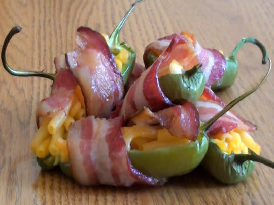 Mac and Cheese Jalapeño Poppers