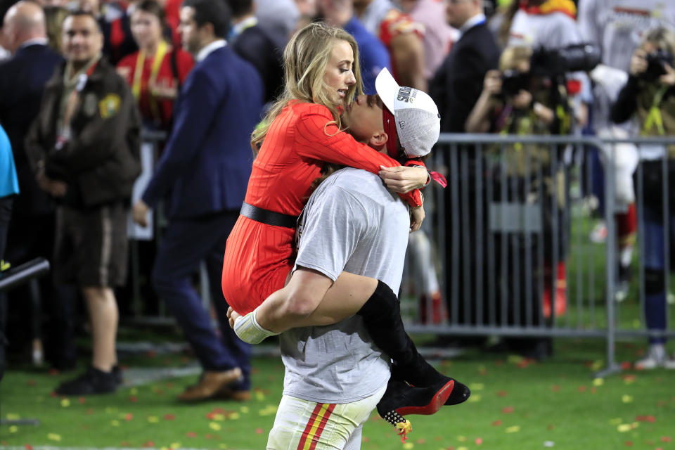 Patrick Mahomes #15 de los Kansas City Chiefs y con su prometida Brittany Matthews  (Foto: Andy Lyons/Getty Images)