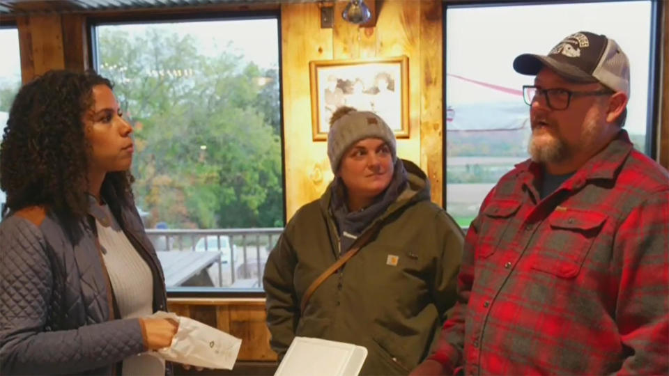 Diaz in Baraboo, Wis., with Erin Halvorson and Aaron Halvorson.  / Credit: CBS News