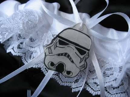 This storm trooper garter would be the perfect surprise for a Star Wars groom. 