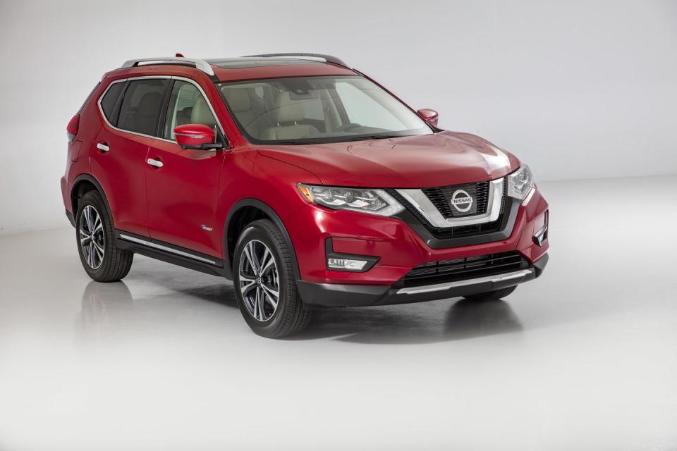 Nissan Rogue Hybrid – $28,645